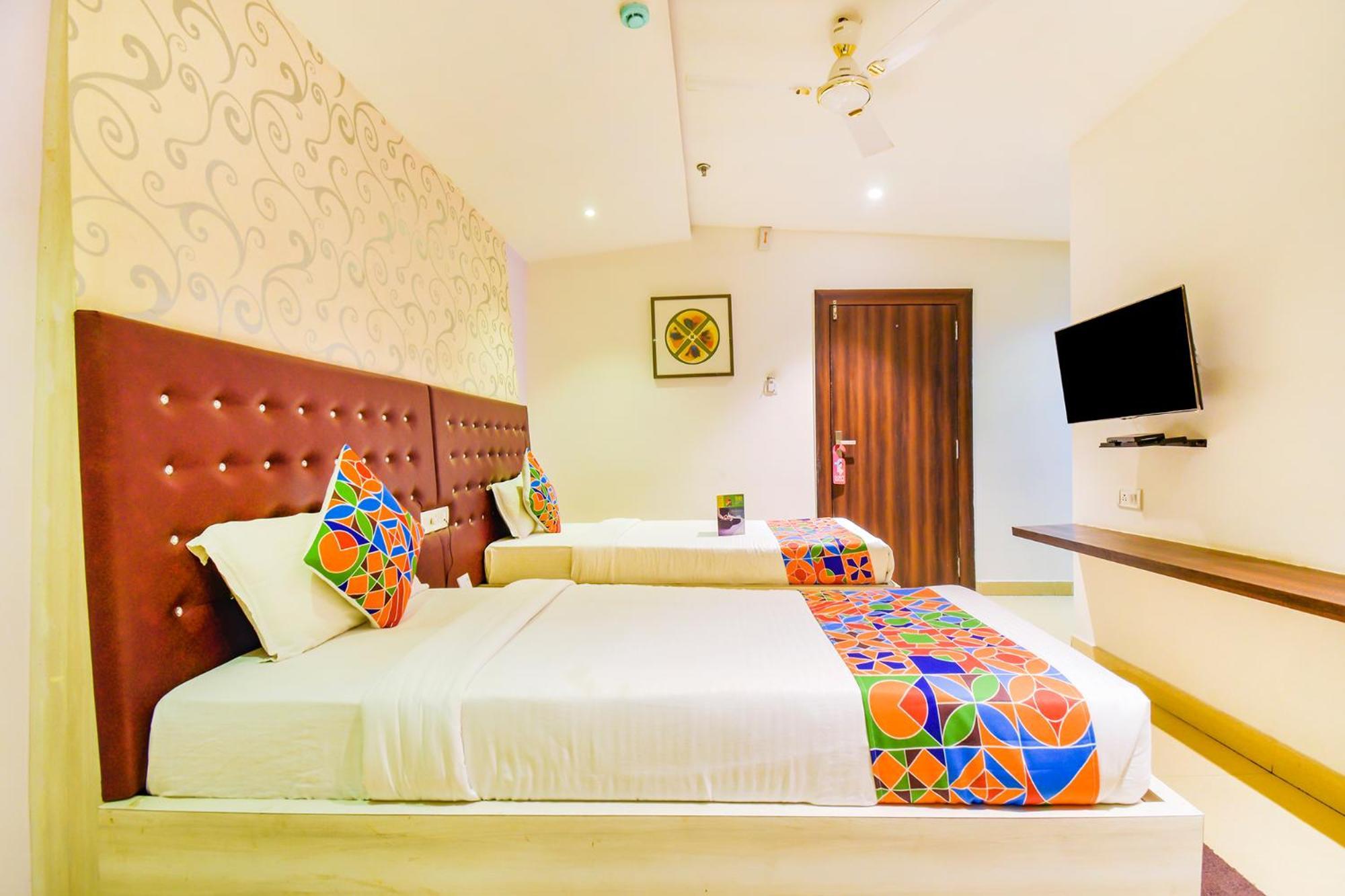 Fabhotel Pentagon Next - Bhubaneswar Railway Station Exterior photo
